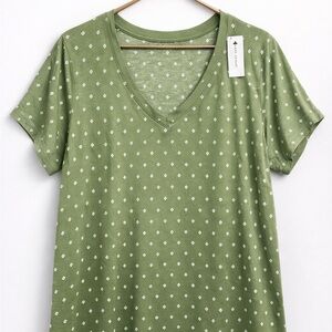 Lane Bryant Olive Green Diamond Print V-Neck Tee Size 18/20 NWT